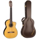 Takamine TC132SC Classical w/ Cutaway Natural Gloss + Hard Case B-Stock Acoustic Guitar