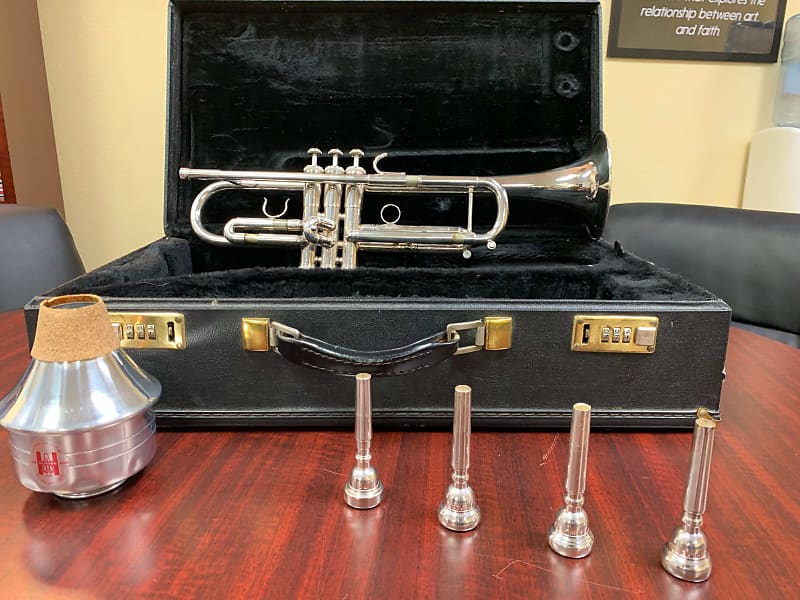 Getzen Canadian Brass trumpet (CB10SP) plus mouthpieces and Reverb