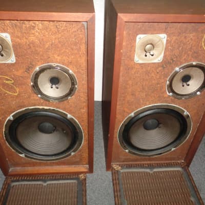 Fisher Vintage Pair of The Fisher XP-6 Speakers Clean-Tested