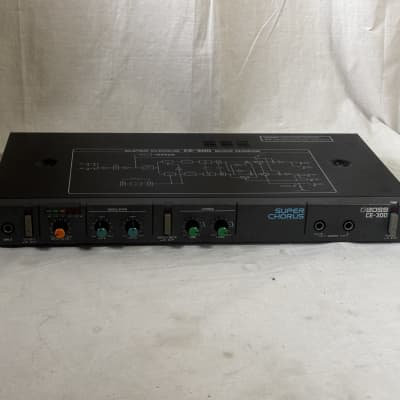 BOSS SUPER CHORUS CE-300 ボス　スーパーコーラス BOSS SUPER CHORUS CE-300 ボス スーパーコーラス Boss CE-300