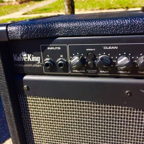 Peavey Valveking VK212 Black 100 Watt All Tube Combo image 3