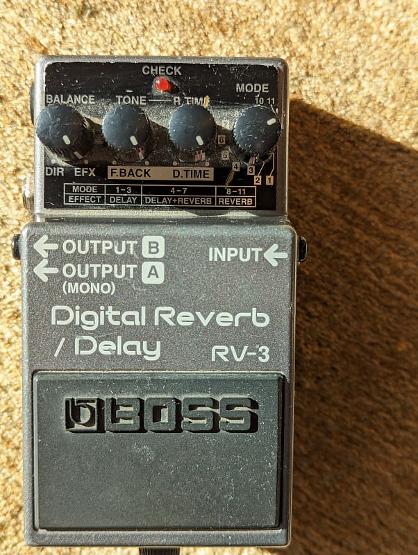 Boss RV-3 Digital Reverb/Delay