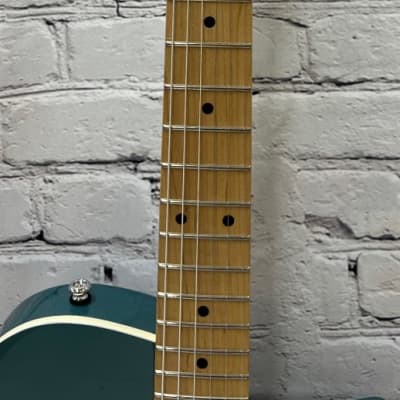 Reverend Club King 290 Electric Guitar Roasted Maple Neck, Deep Sea Blue 8.1 lbs image 7
