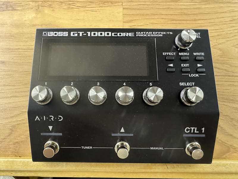 ギター BOSS GT-1000CORE used Boss - GT-1000CORE Guitar Effects Processor - Nantel Musique