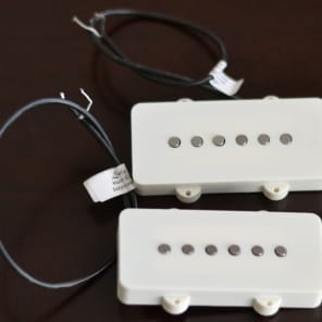 Lindy Fralin Set of Hum-Cancelling Jazzmaster Pickups with covers