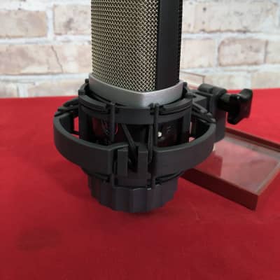 AKG C214 Large Diaphragm Cardioid Condenser Microphone (Sarasota,FL) image 6