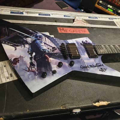 Dave Mustaine's personal owned Dean USA Custom Shop Dystopia Zero Explorer Signed by him! Tour Case! image 17