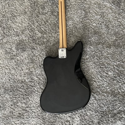 Fender Player Jaguar HS with Pau Ferro Fretboard 2018 - Present - Black image 5