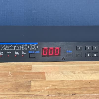 [Mint] Oberheim Matrix 1000 Rackmount 6-Voice Synthesizer - Black