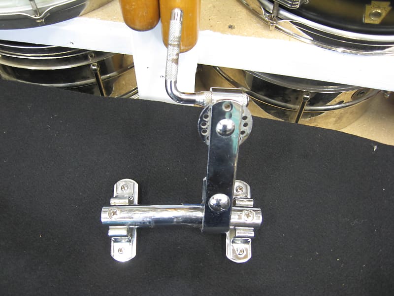 MIJ Bass Drum Rail Mount (lot312U) 60's chrome Reverb