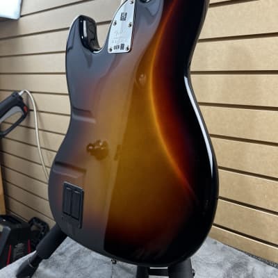 Fender American Ultra Jazz Bass V - Ultraburst w/Rosewood FB & OHSC + PLEK*D #012 image 8