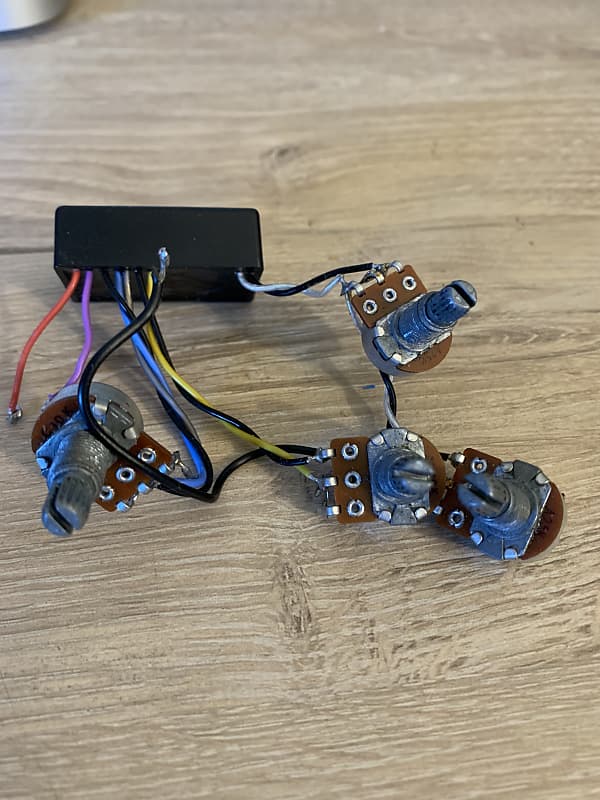 Spector TonePump Preamp | Reverb