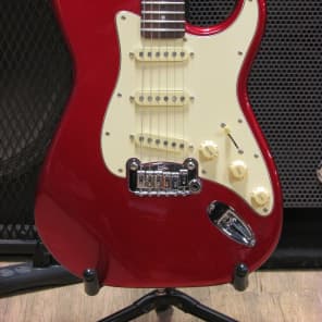 Candy Apple Red G&L Legacy Tribute image 2