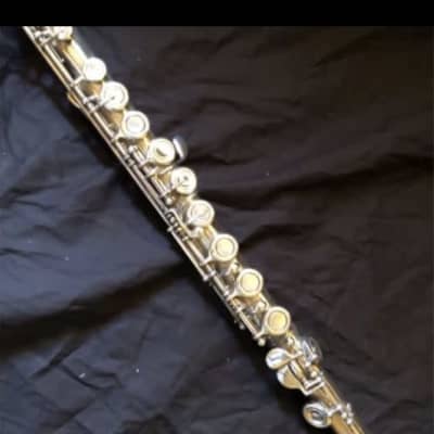 Yamaha YFL-514, Flute, (Silver head joint) image 2