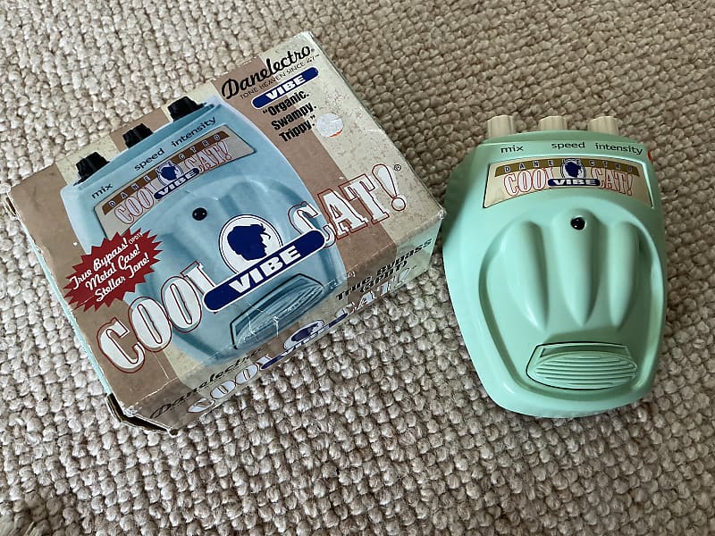 Danelectro Cool Cat Vibe