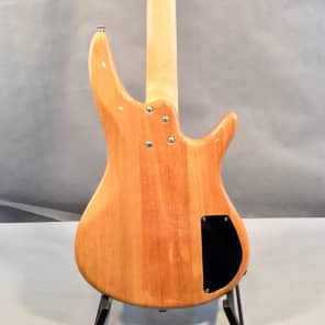 Stellah bass deals guitar