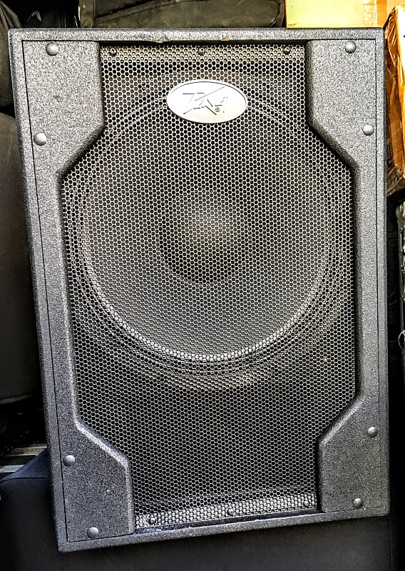 Peavey powered hot sale subwoofer 15