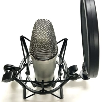 RODE NT1-A Studio Mic Includes shockmount and pop shield