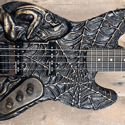 B&G Art Carved Spider Bass for sale