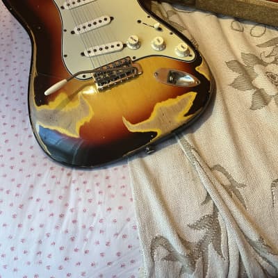 Fender  Stratocaster  1964 Sunburst image 4