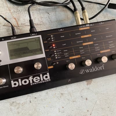 Waldorf Blofeld Desktop Synthesizer - Black Shadow